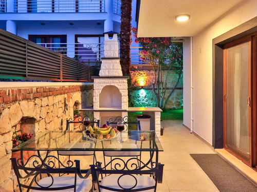  gece  -  Kasım
  | Kalkan’da Deniz Manzaralı Lüks Villa, Merkezi Konumda Rüya Tatil